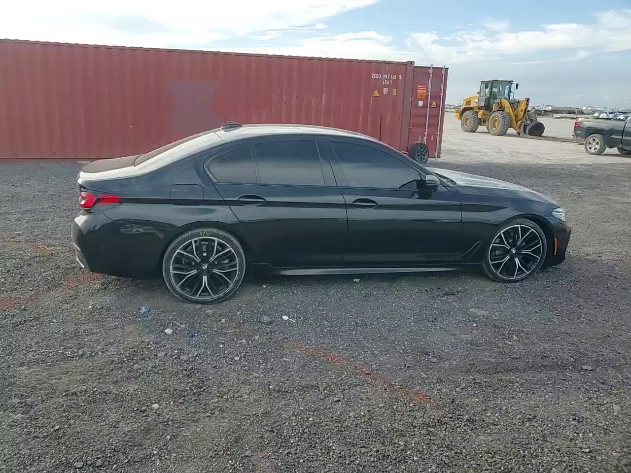 Фото: WBA53BH08MWX05013