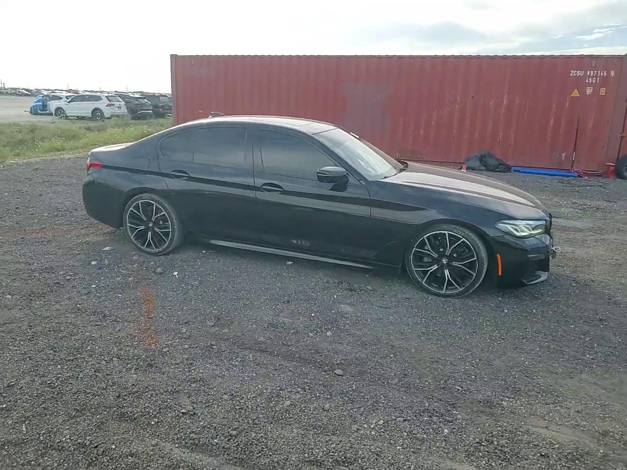 Фото: WBA53BH08MWX05013