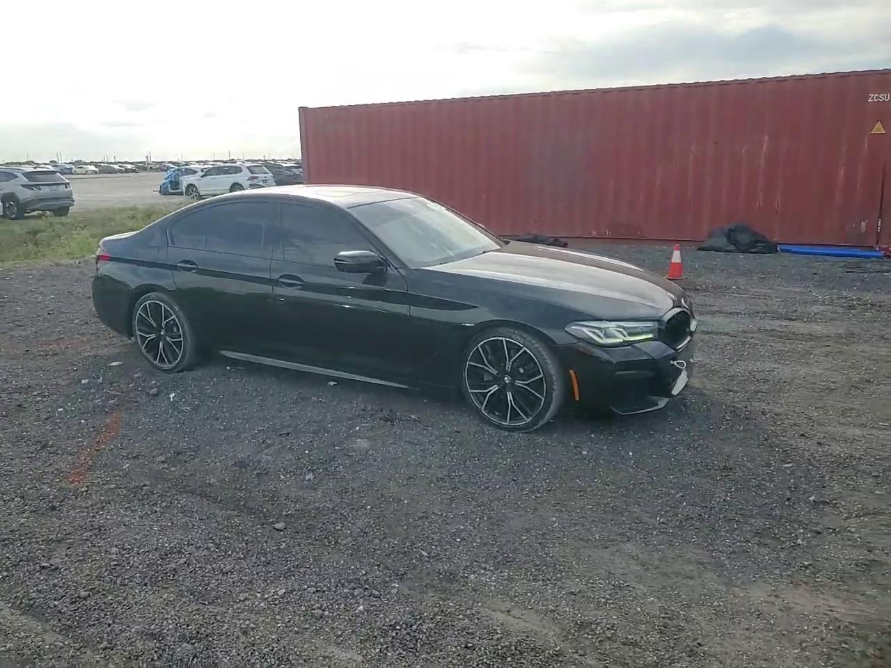 Фото: WBA53BH08MWX05013