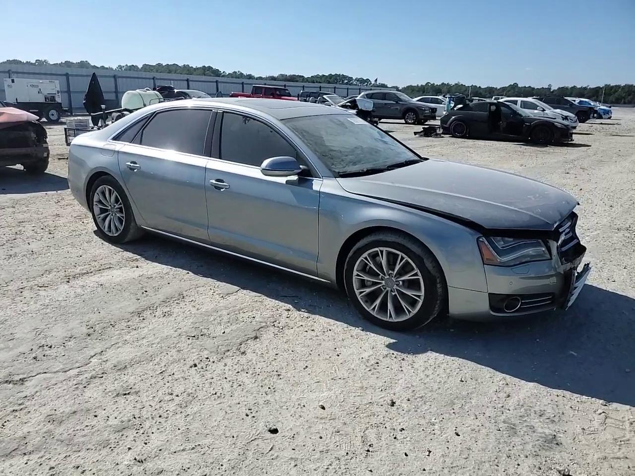 Фото: WAURVAFD8BN020766