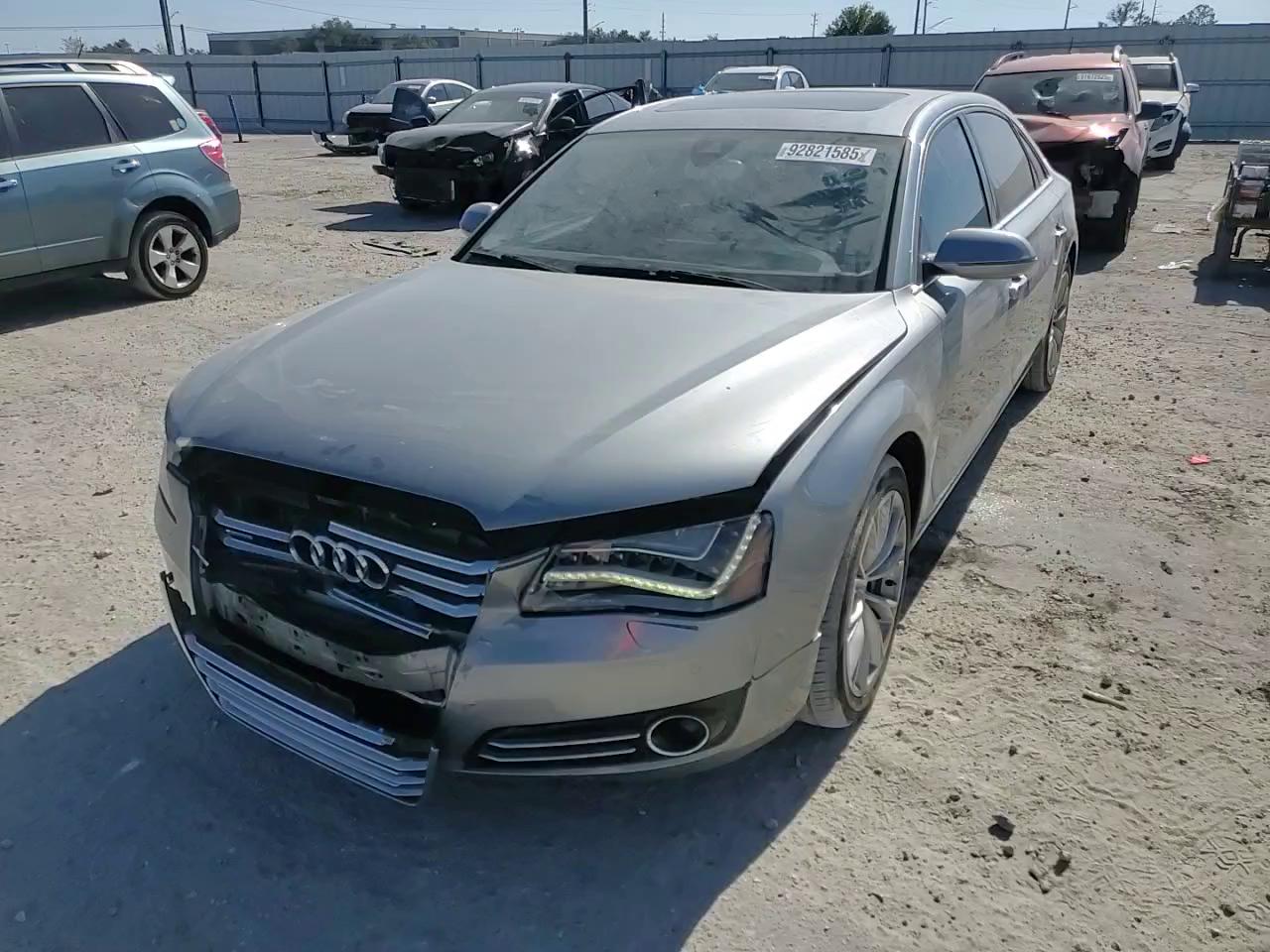 Фото: WAURVAFD8BN020766