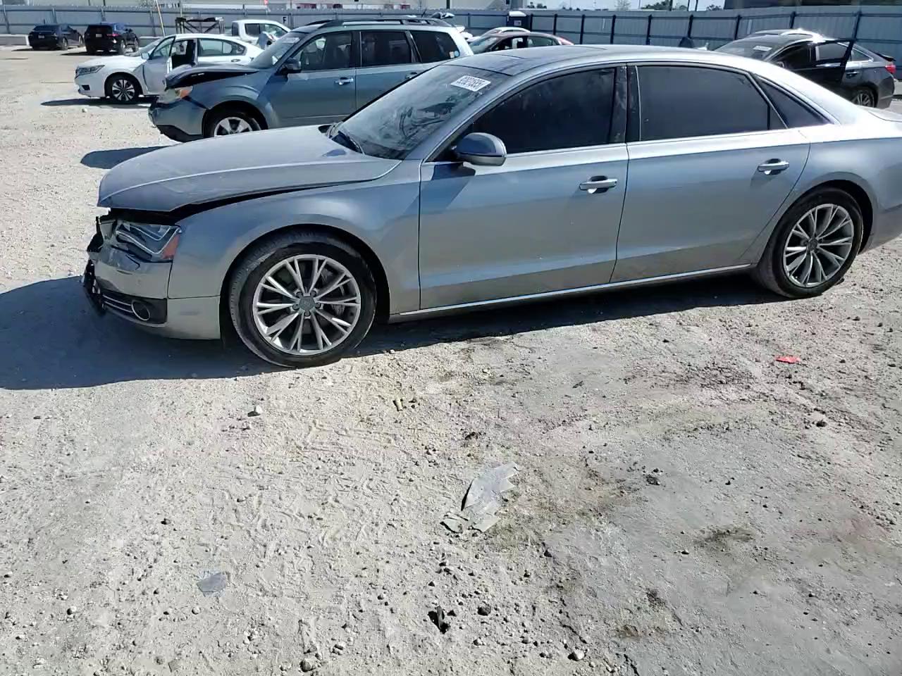 Фото: WAURVAFD8BN020766