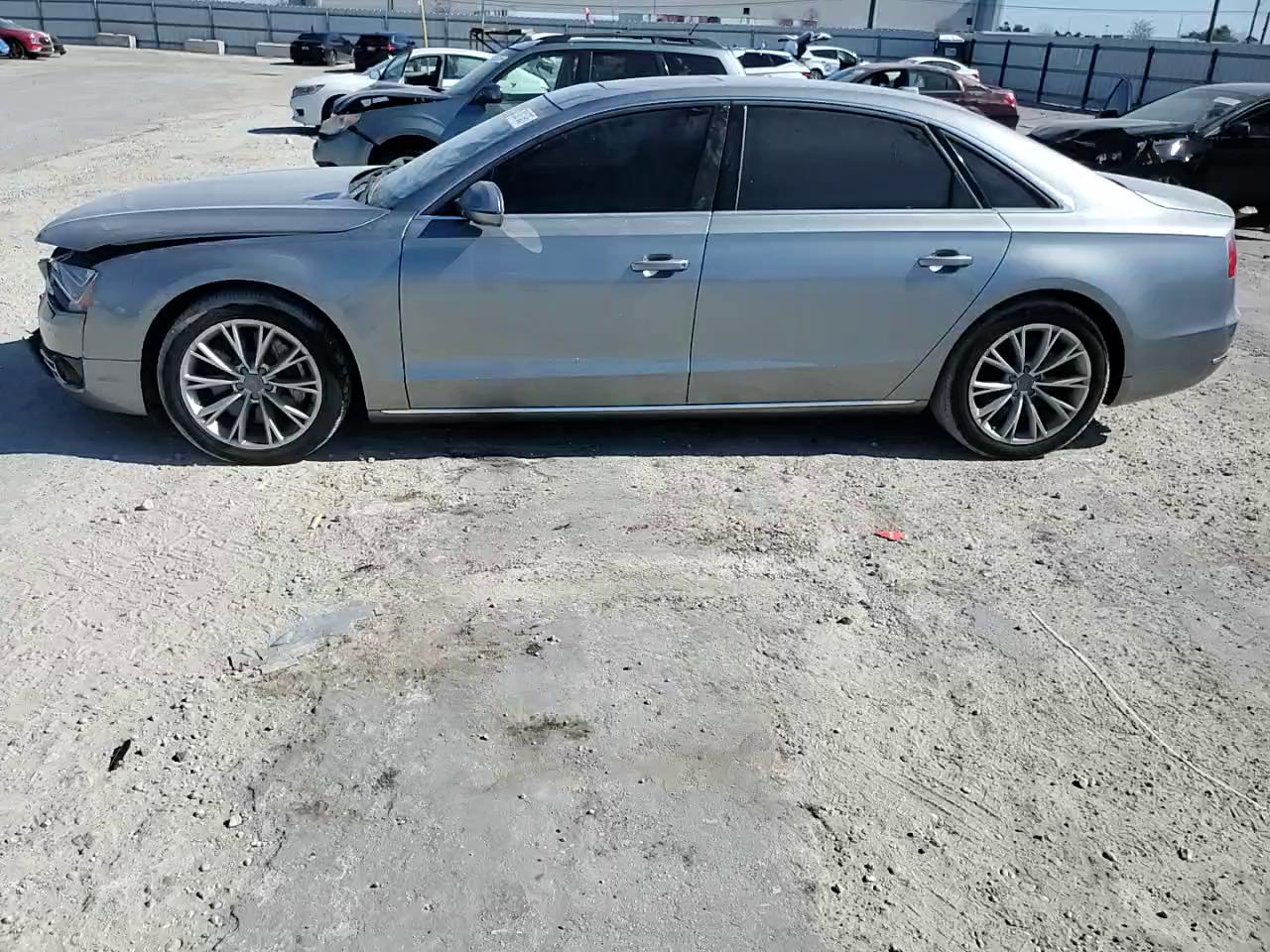 Фото: WAURVAFD8BN020766