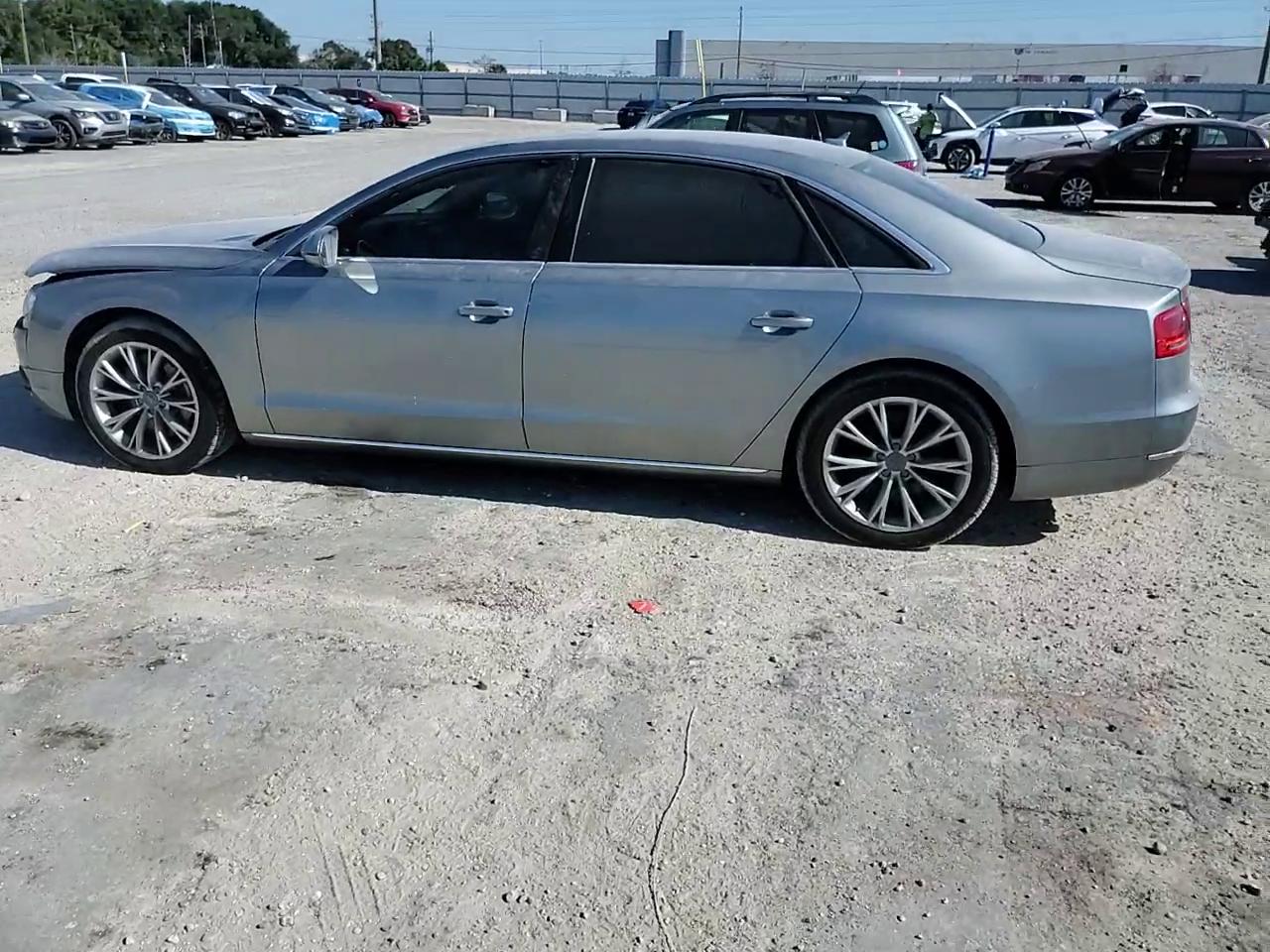 Фото: WAURVAFD8BN020766