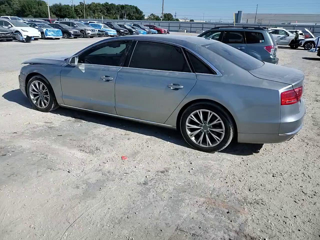 Фото: WAURVAFD8BN020766