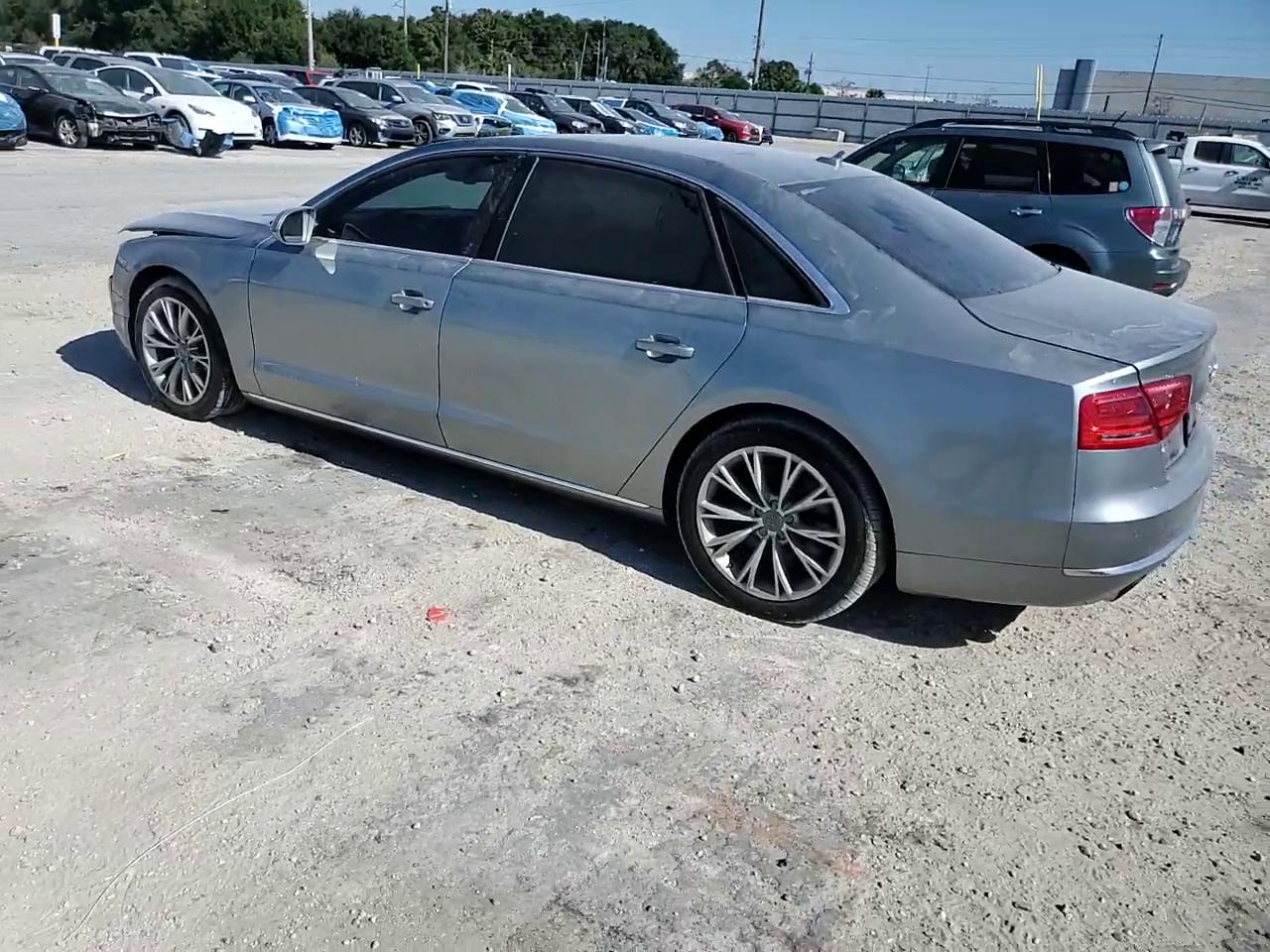 Фото: WAURVAFD8BN020766