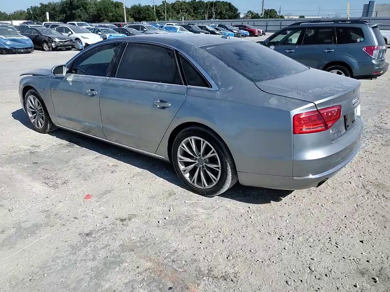 Фото: WAURVAFD8BN020766