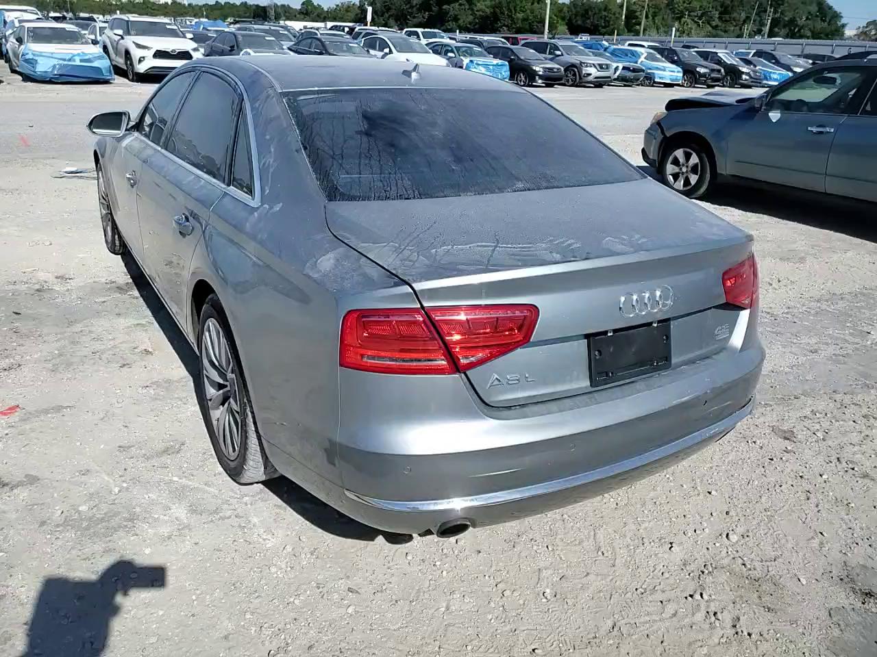 Фото: WAURVAFD8BN020766