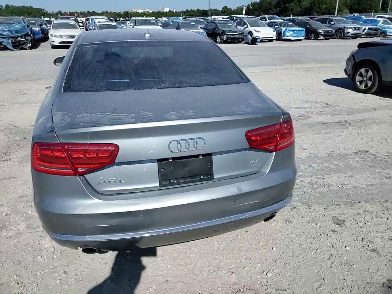 Фото: WAURVAFD8BN020766