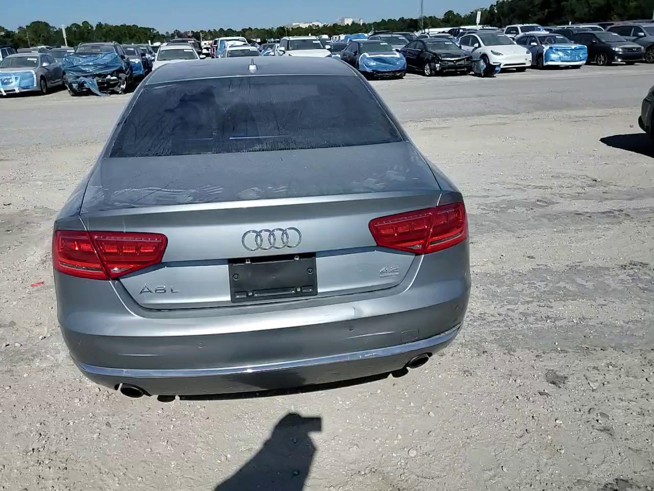 Фото: WAURVAFD8BN020766