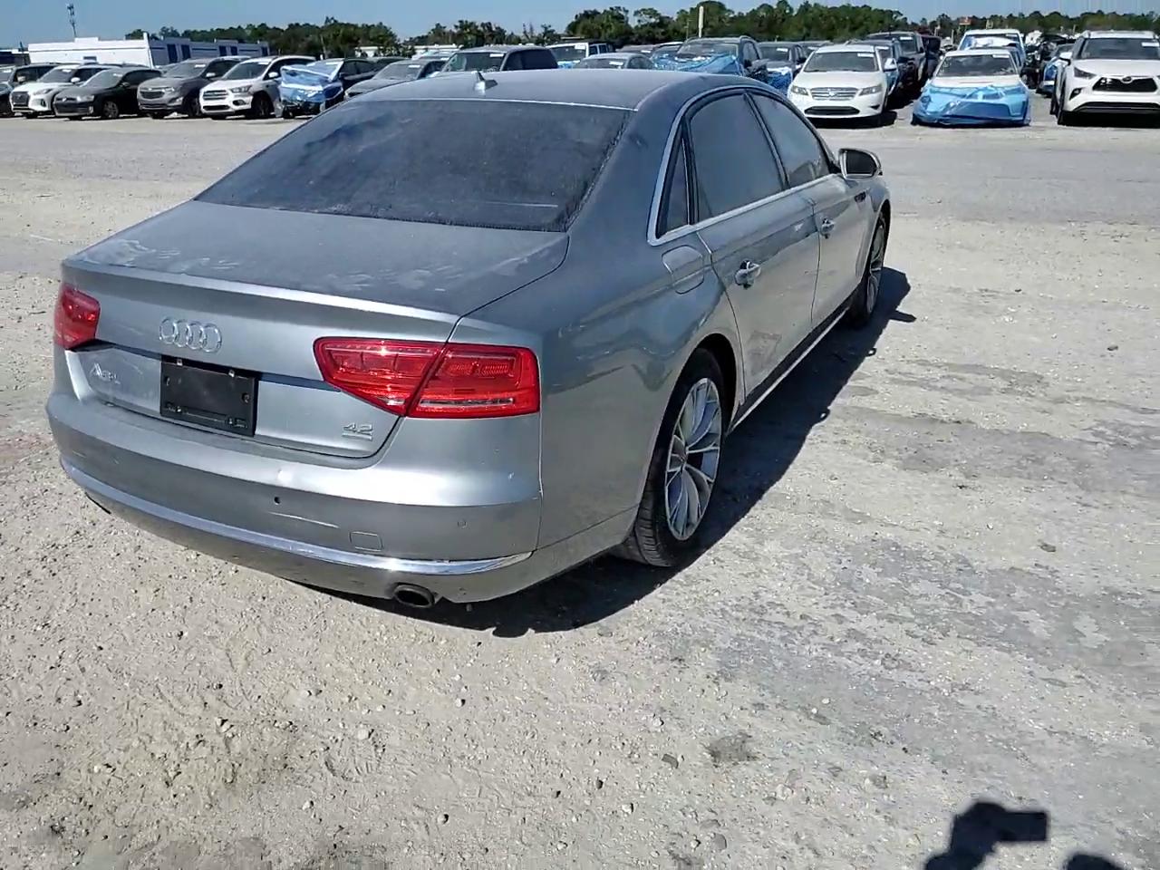 Фото: WAURVAFD8BN020766