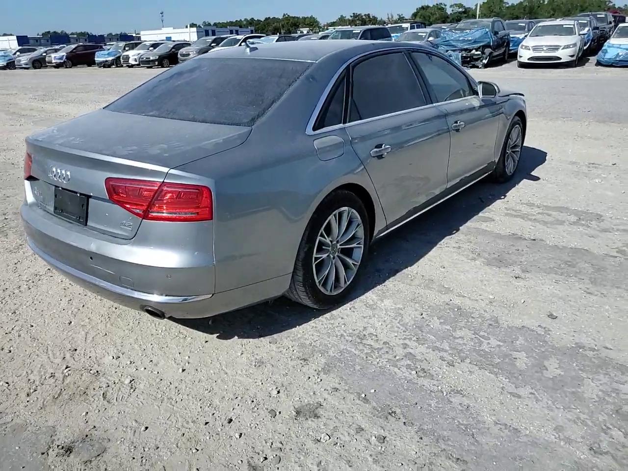 Фото: WAURVAFD8BN020766