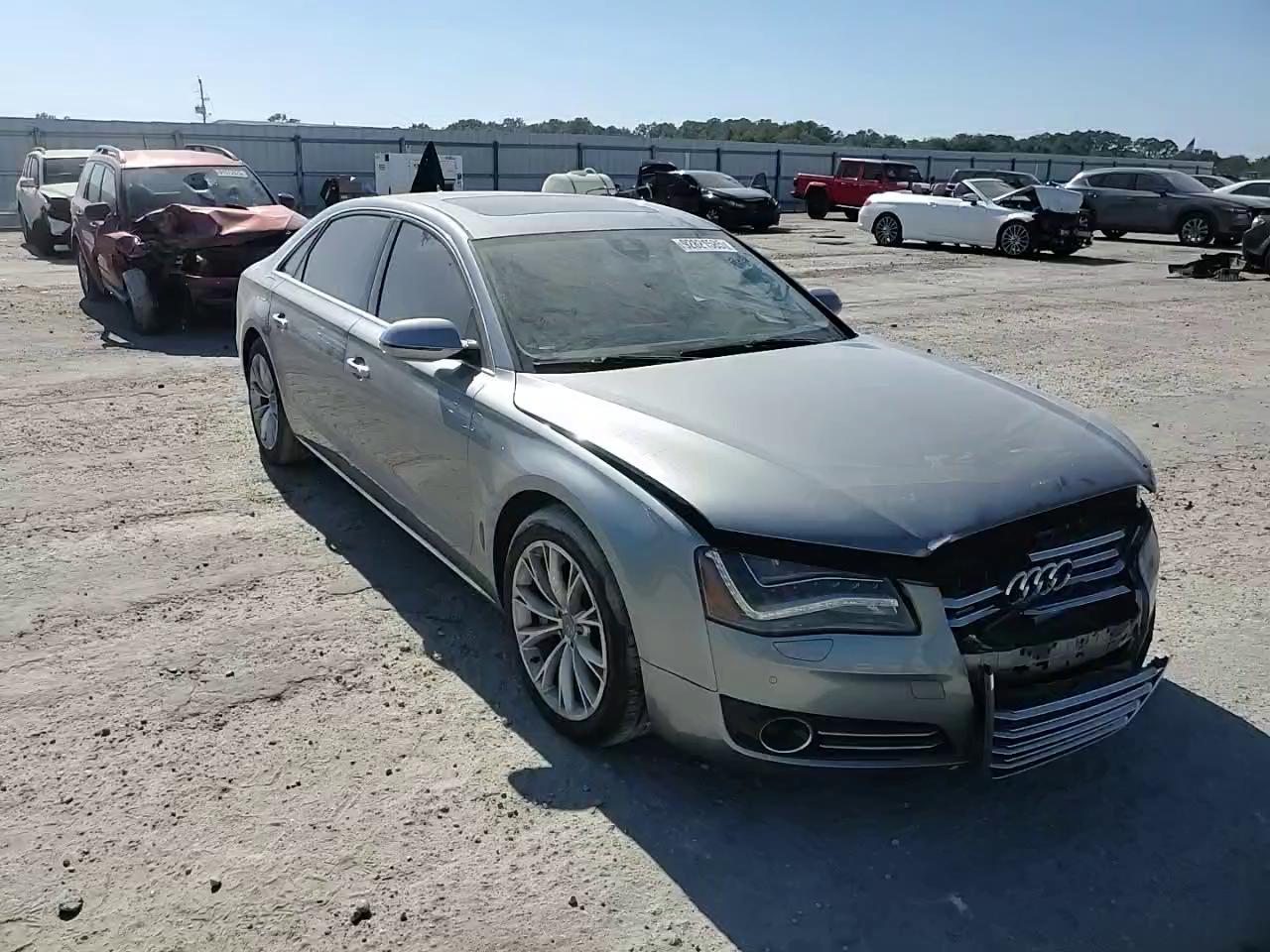 Фото: WAURVAFD8BN020766