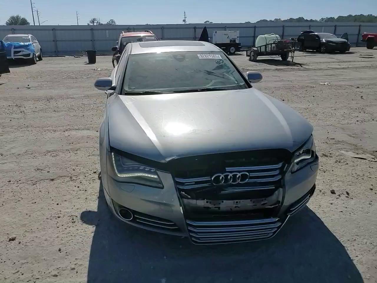 Фото: WAURVAFD8BN020766