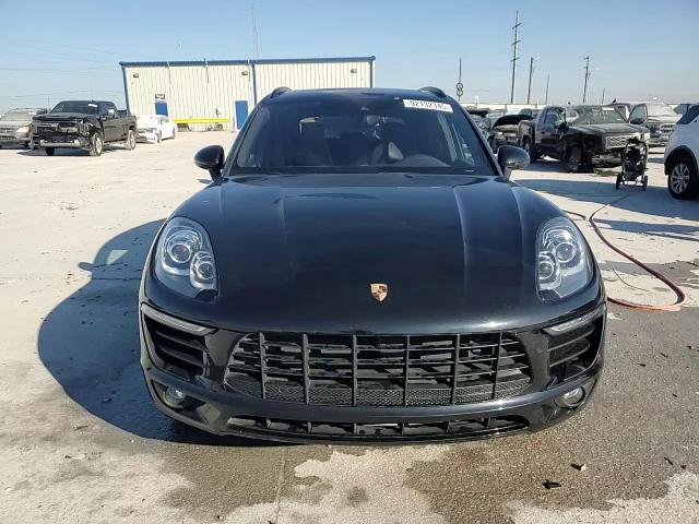 2018 Porsche Macan VIN: WP1AA2A55JLB05901 Lot: 92132345