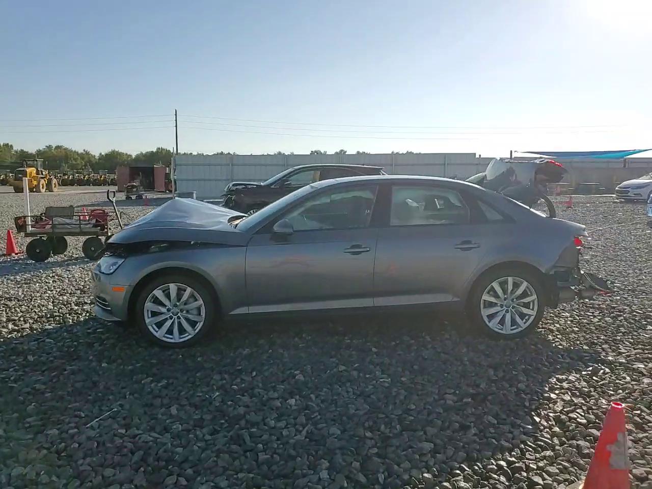 Фото: WAUANAF44HN062065