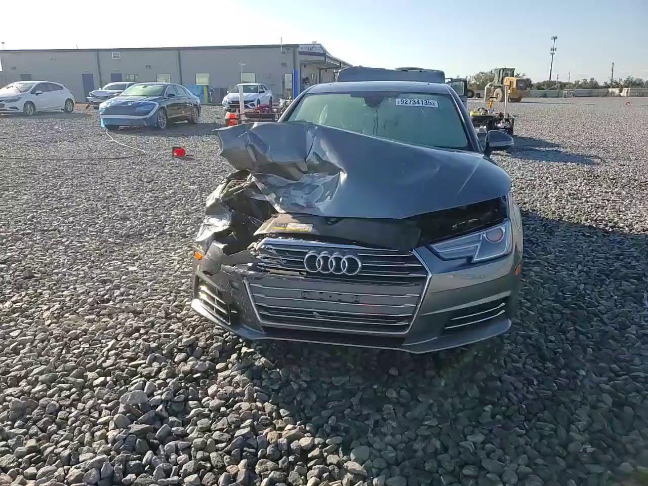 Фото: WAUANAF44HN062065