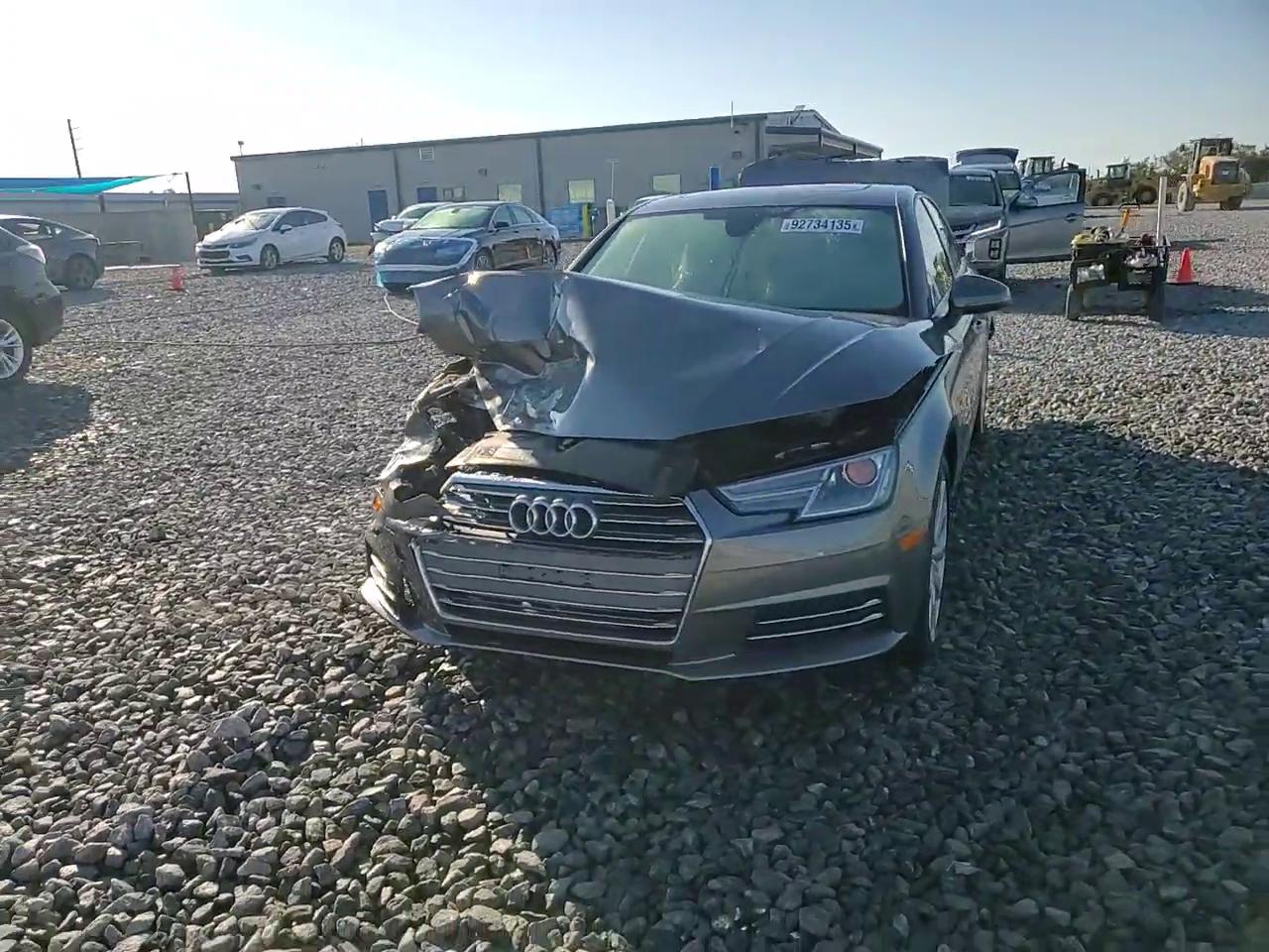 Фото: WAUANAF44HN062065