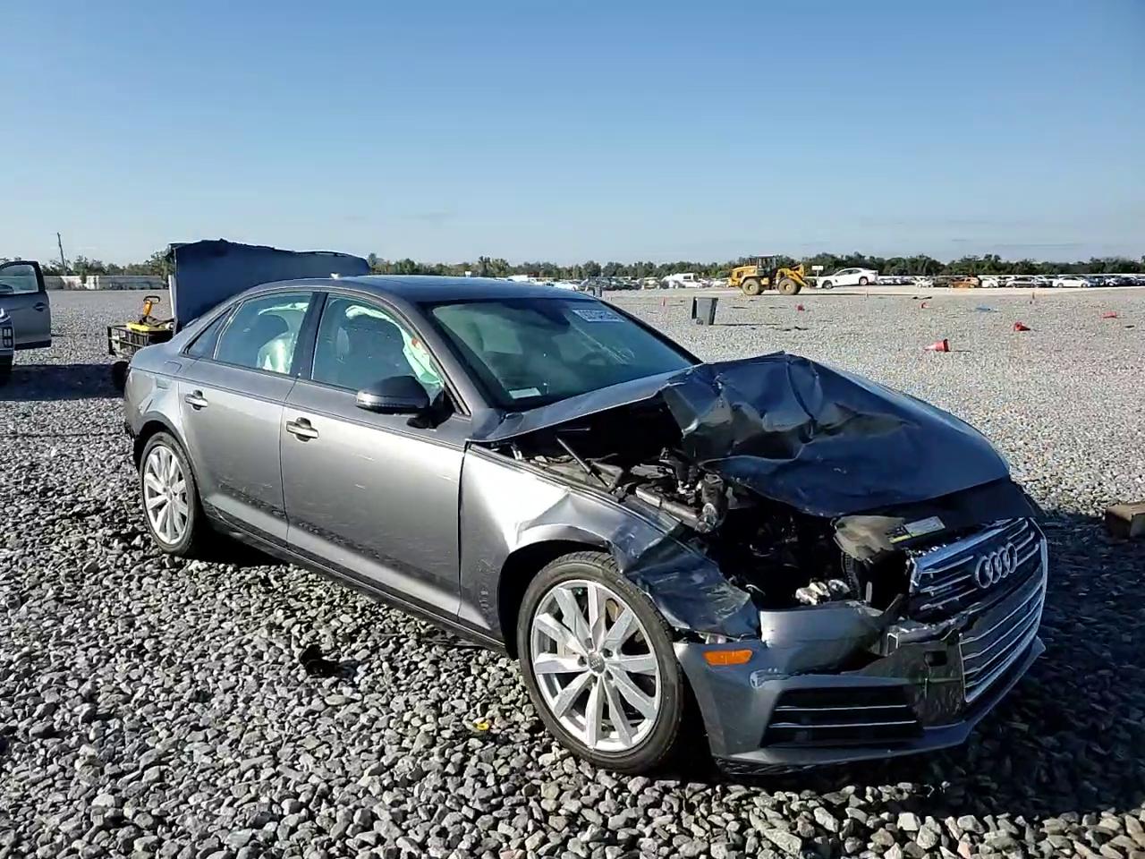 Фото: WAUANAF44HN062065