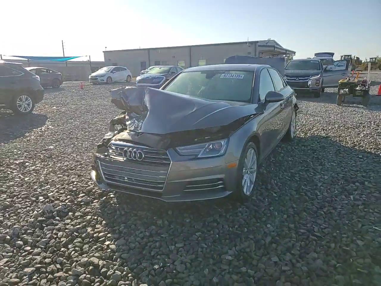 Фото: WAUANAF44HN062065