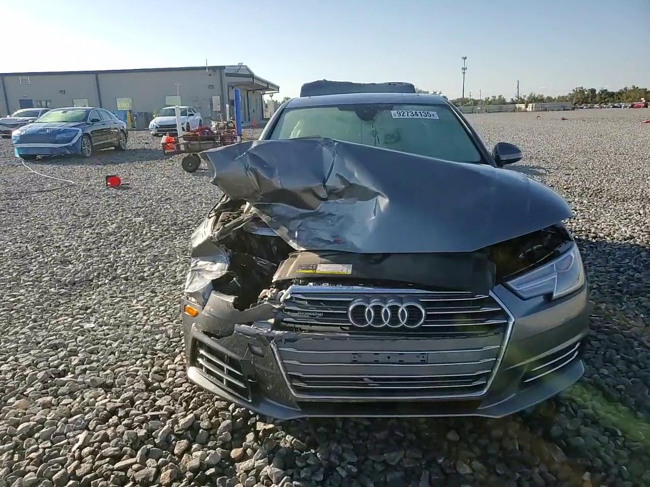 Фото: WAUANAF44HN062065