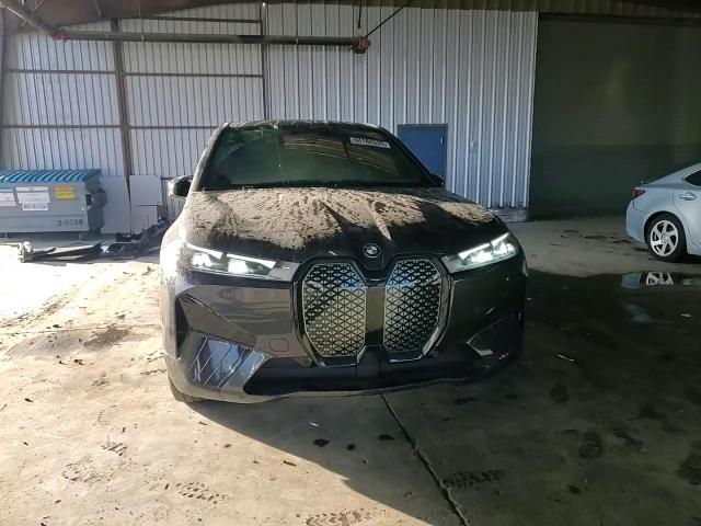 2024 BMW Ix xDrive50 VIN: WB523CF02RCR19806 Lot: 94180335