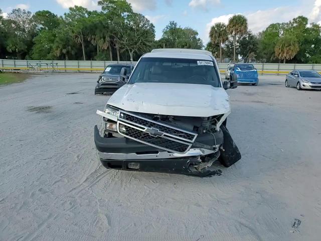 2006 Chevrolet Silverado K2500 Heavy Duty VIN: 1GCHK29U06E267732 Lot: 94176845
