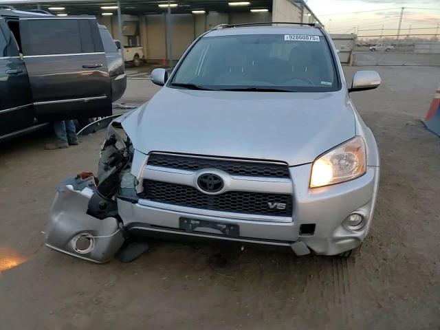 2010 Toyota Rav4 Limited VIN: JTMDK4DV0AD015732 Lot: 92860075