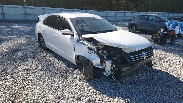 2014 Volkswagen Passat S VIN: 1VWAT7A33EC111979 Lot: 92721965