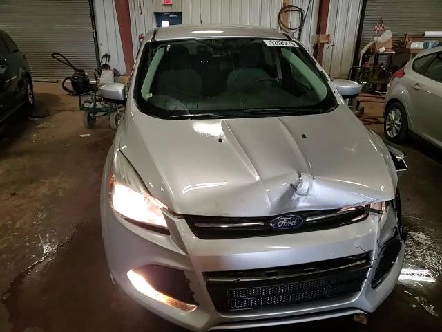2016 Ford Escape Se VIN: 1FMCU9GX2GUB35584 Lot: 92825475