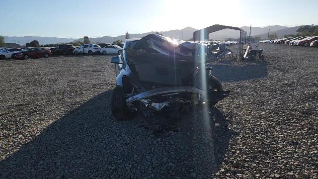 2024 Tesla Model Y VIN: 7SAYGDEF0RA296543 Lot: 90945905