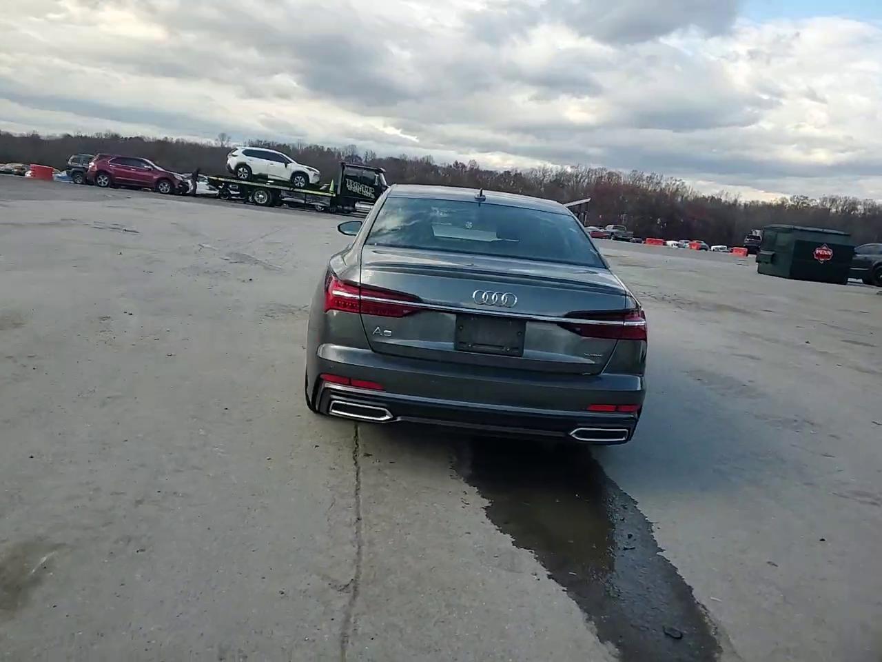 Фото: WAUL2AF21KN106224