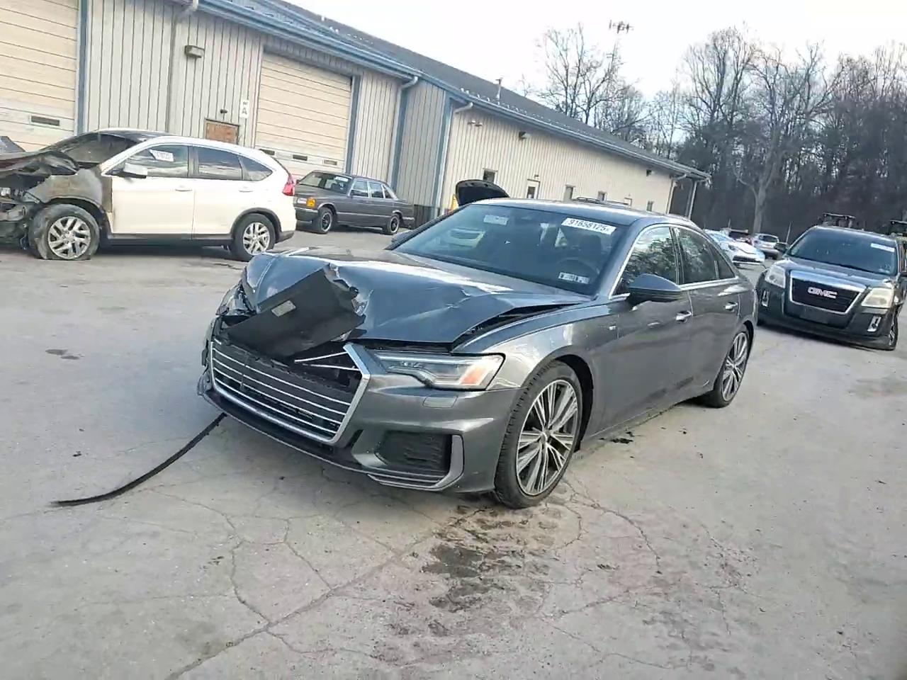 Фото: WAUL2AF21KN106224