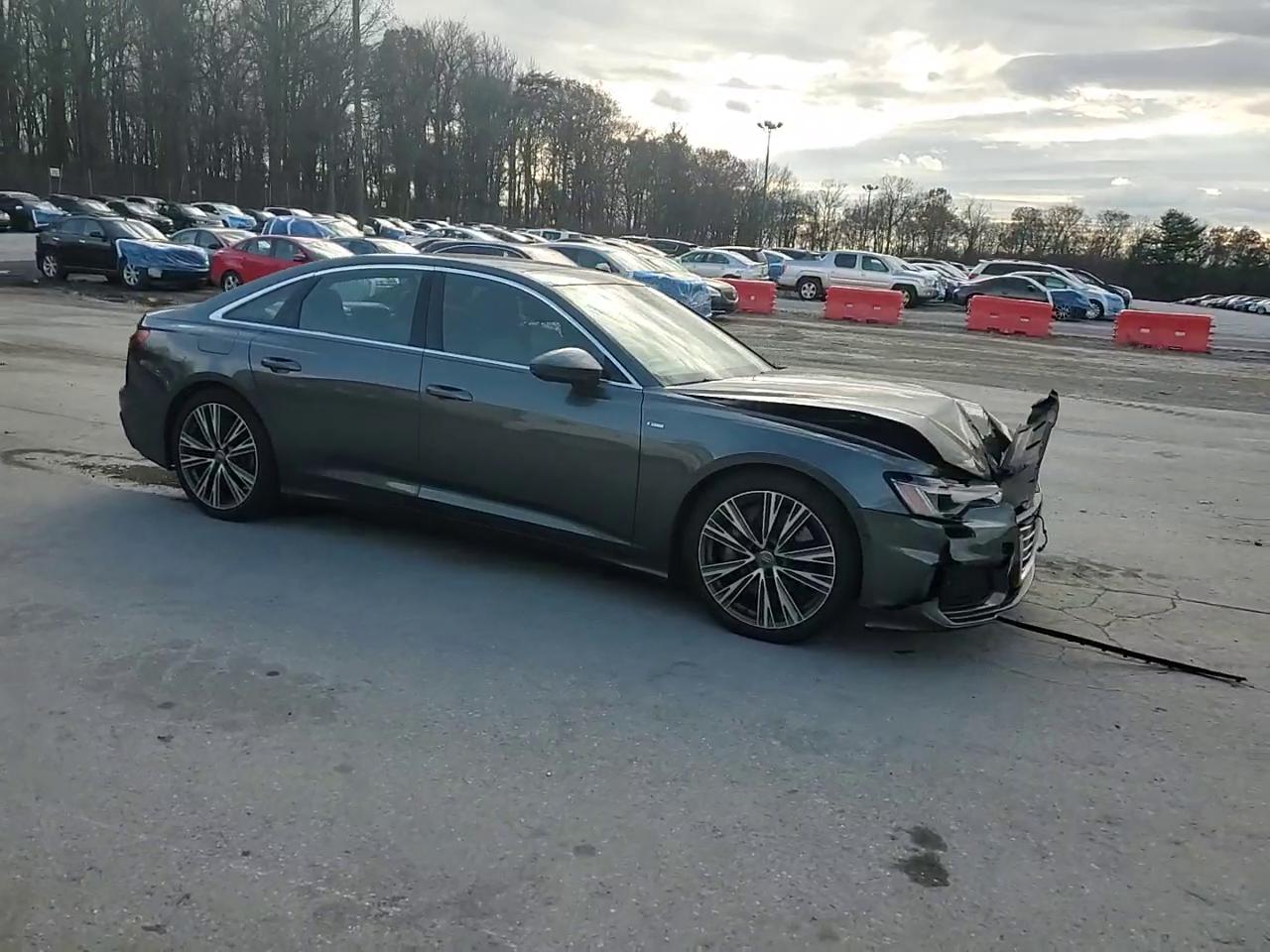 Фото: WAUL2AF21KN106224