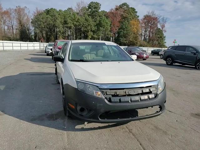2010 Ford Fusion Se VIN: 3FA6P0HD4FR122713 Lot: 93506945