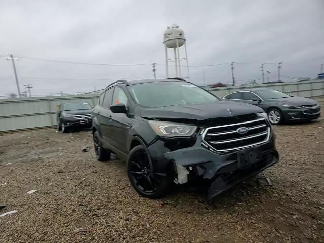 2017 Ford Escape Se VIN: 1FMCU0GD5HUC35536 Lot: 92629055
