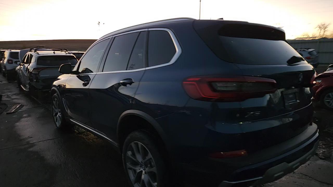 Фото: 5UXCR6C56KLL05869