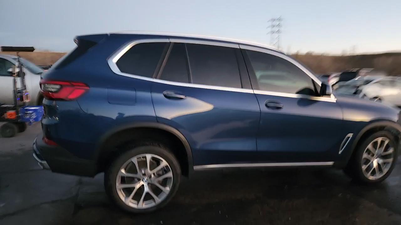 Фото: 5UXCR6C56KLL05869