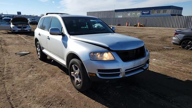 2006 Volkswagen Touareg 3.2 VIN: WVGZG77L86D010638 Lot: 94065535