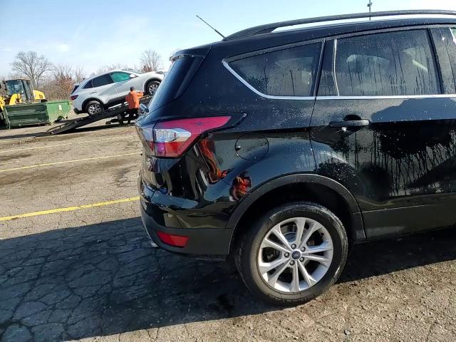 2018 Ford Escape Se VIN: 1FMCU9GD4JUB29783 Lot: 92398335