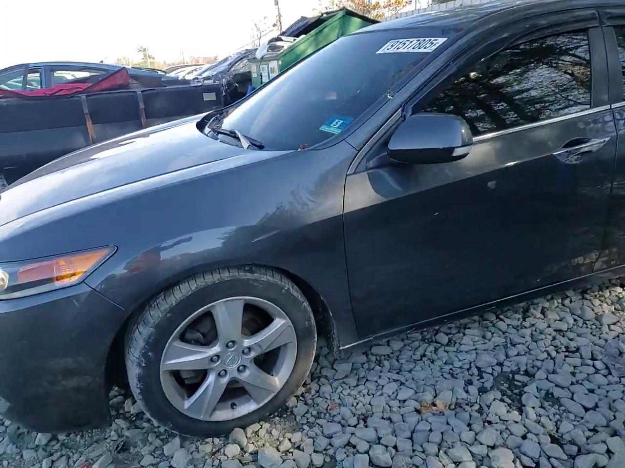 Фото: JH4CU2F48CC027729