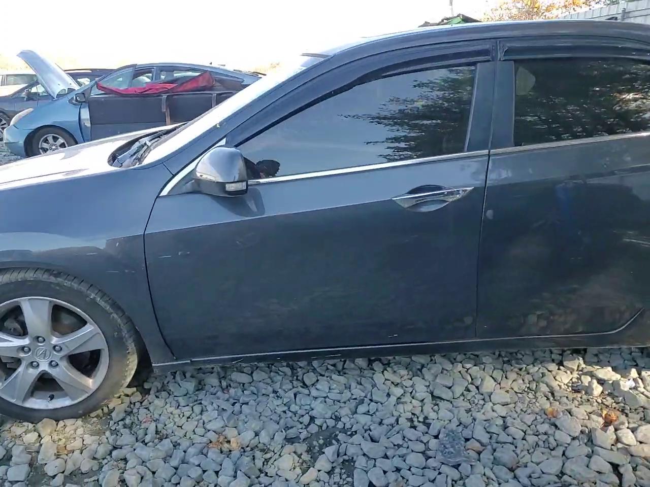 Фото: JH4CU2F48CC027729