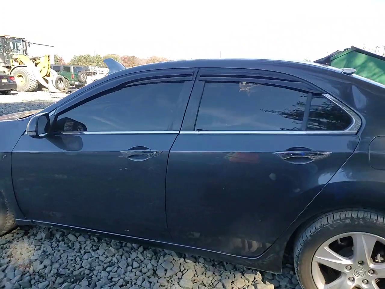 Фото: JH4CU2F48CC027729