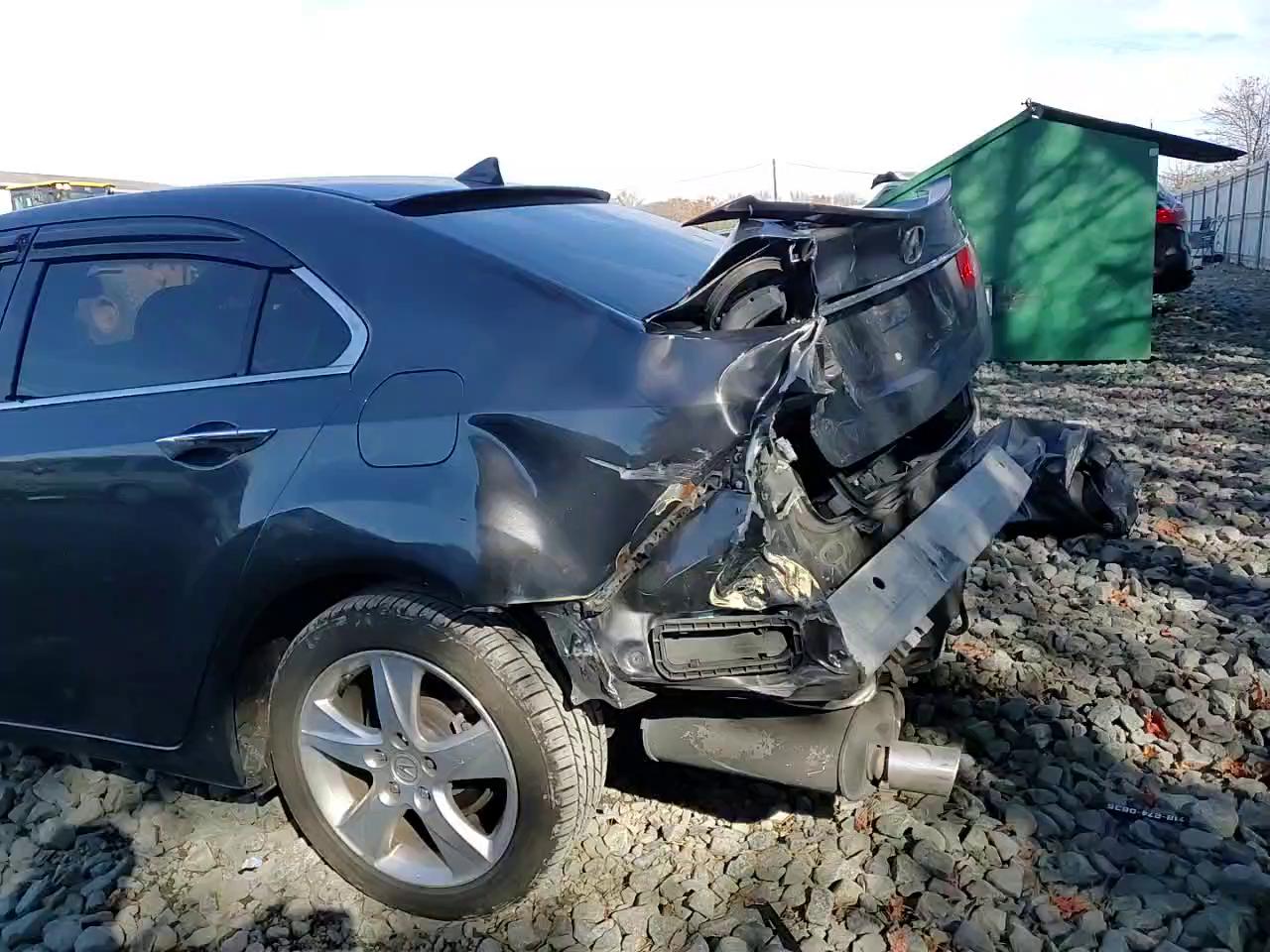 Фото: JH4CU2F48CC027729