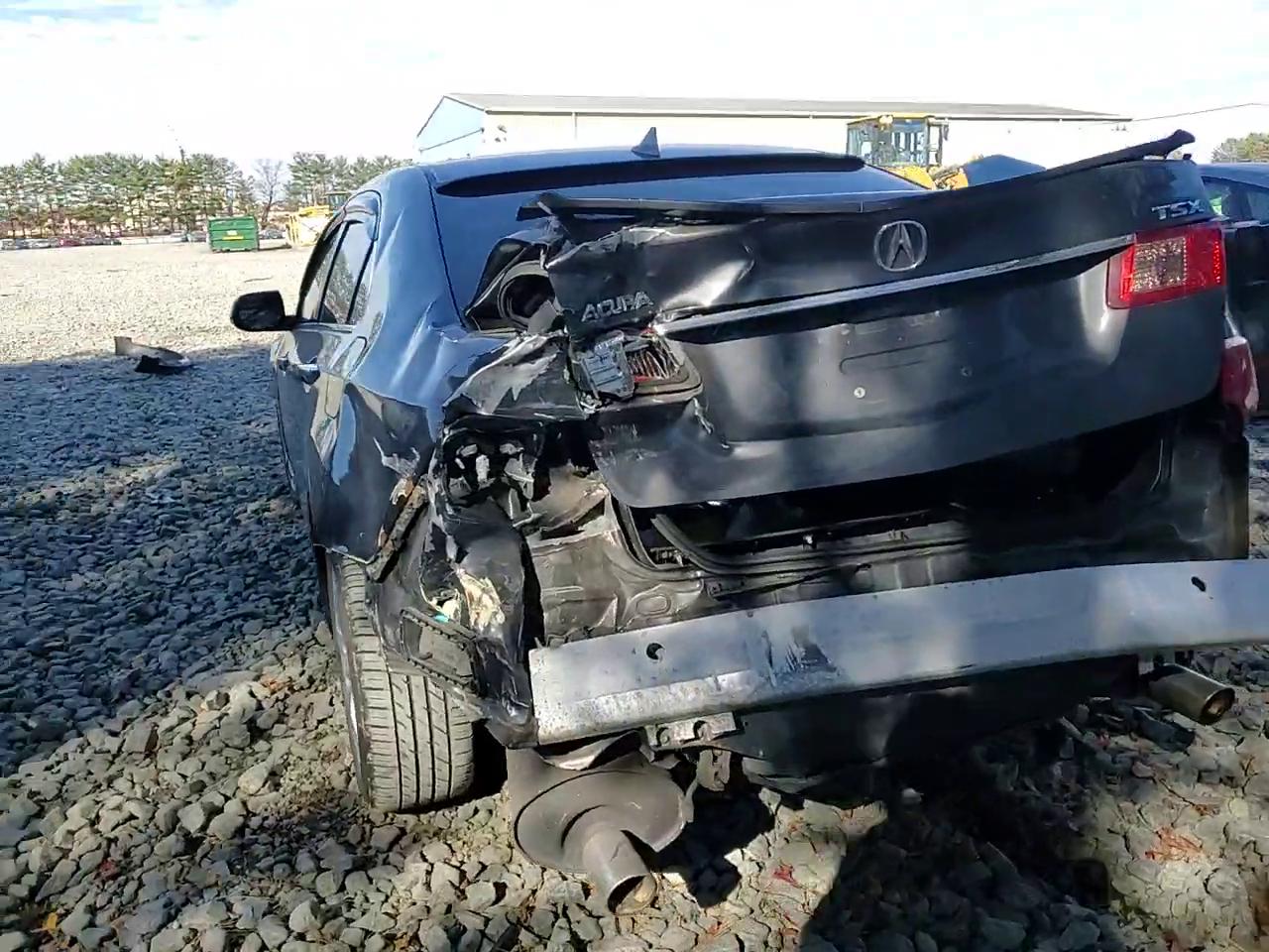 Фото: JH4CU2F48CC027729