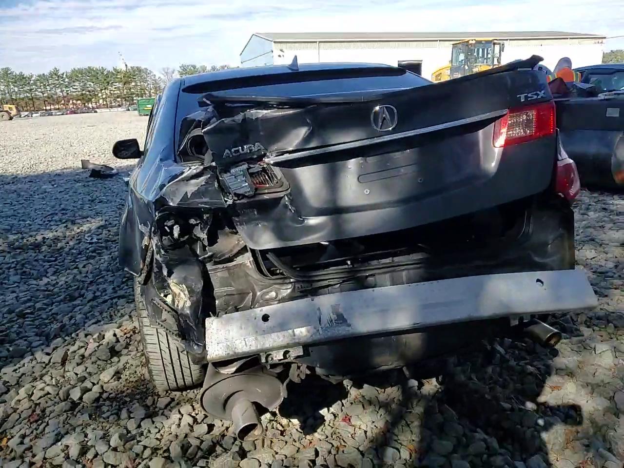 Фото: JH4CU2F48CC027729