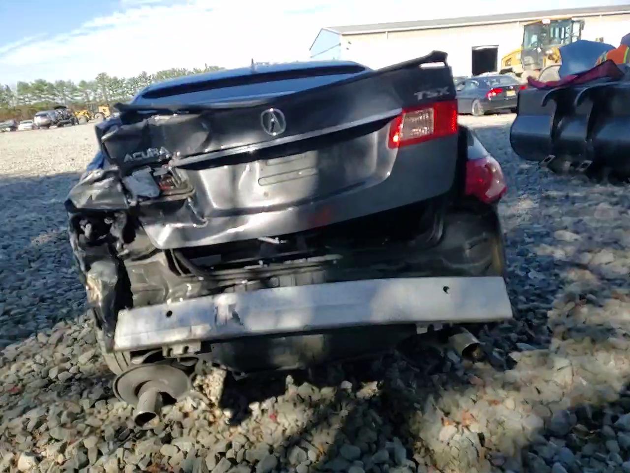 Фото: JH4CU2F48CC027729