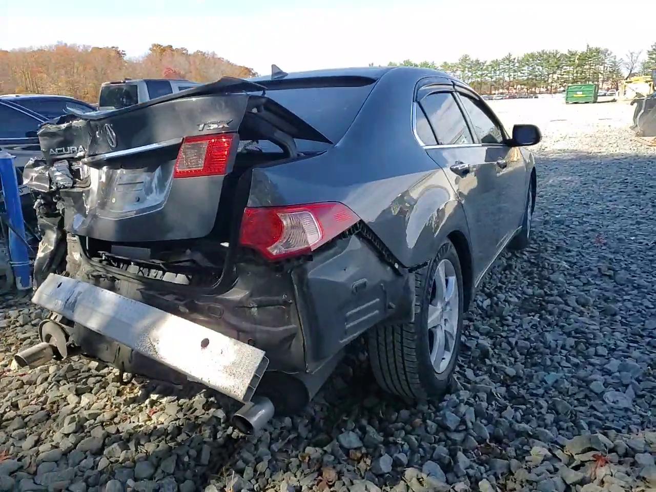 Фото: JH4CU2F48CC027729