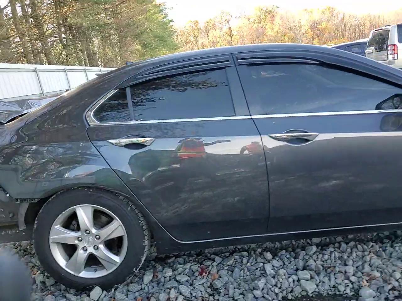 Фото: JH4CU2F48CC027729