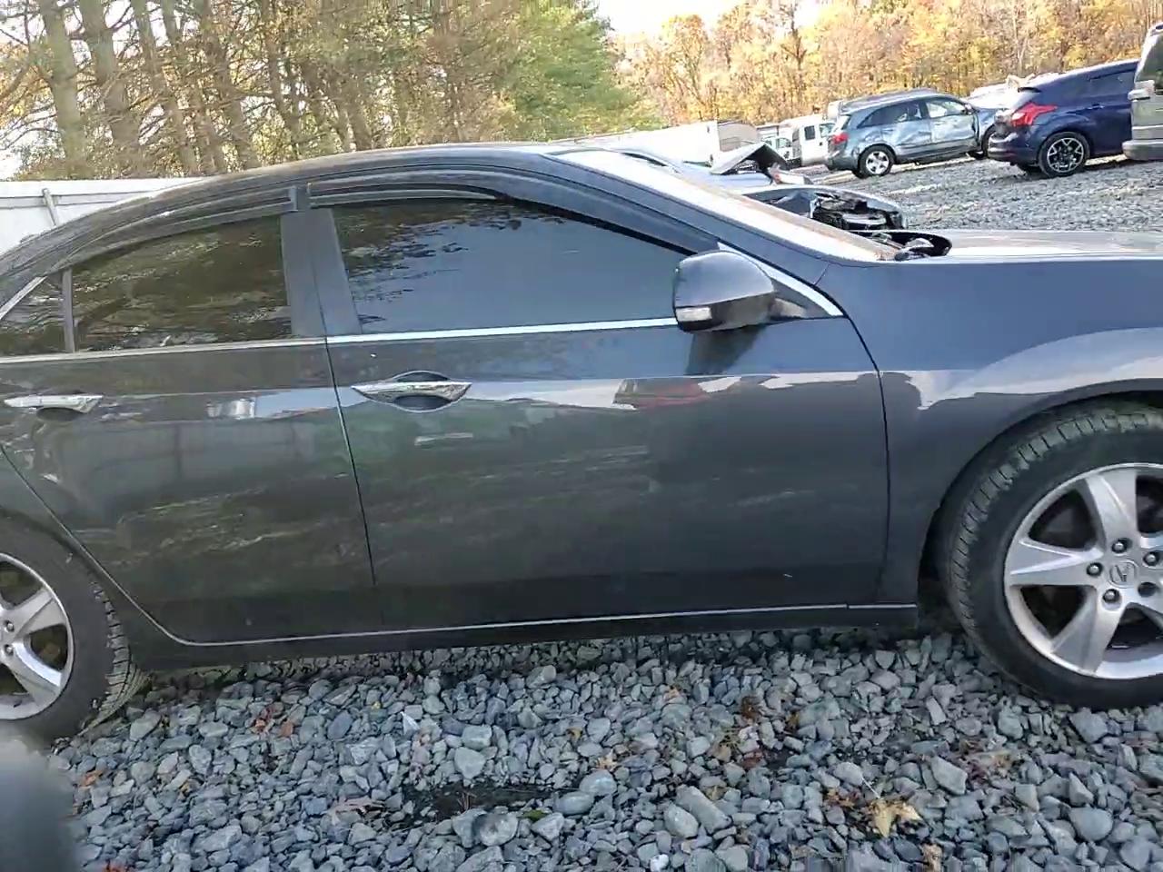 Фото: JH4CU2F48CC027729